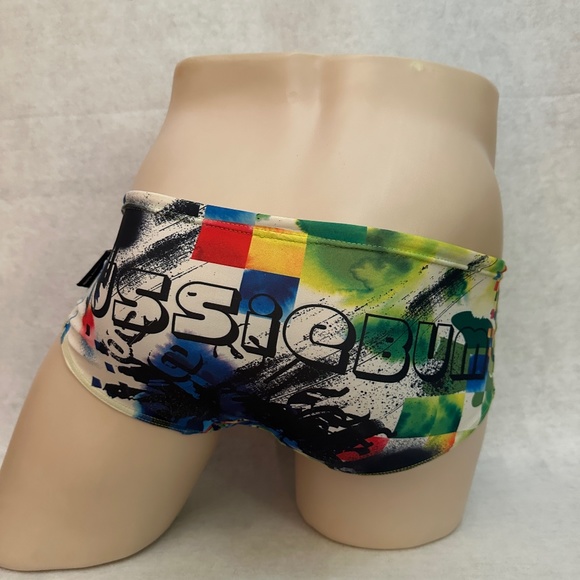 Aussiebum Square Cut Swim Briefs 30-38" waist Nylon / spandex Gently worn - Picture 3 of 4